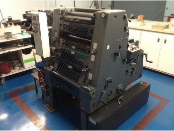 Máquinas Offset de Pliego Heidelberg GTO 52-1 +}