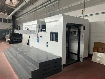 Troqueladoras automáticas  MY 1050 E}